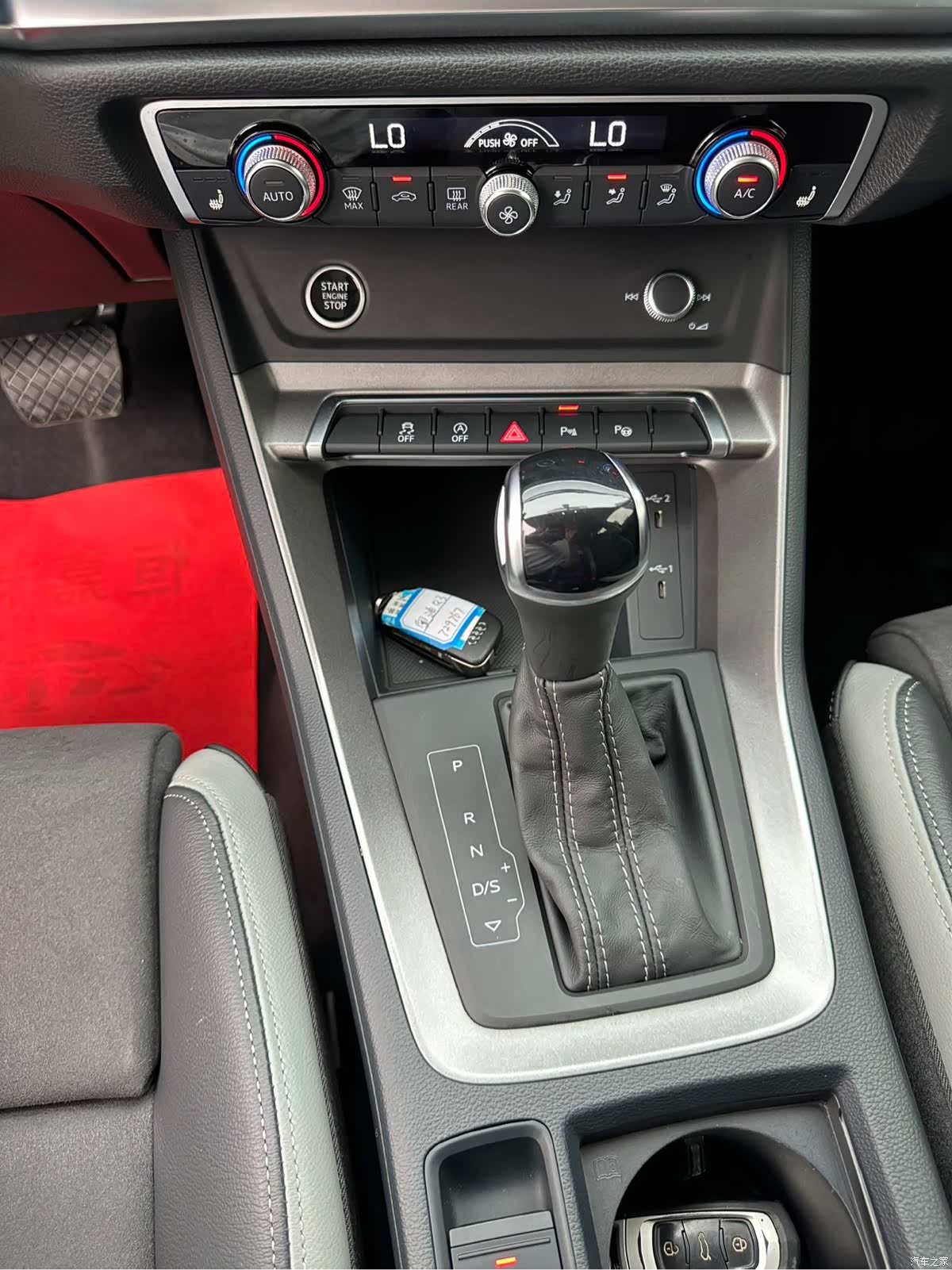 Audi Q3, 2022 13