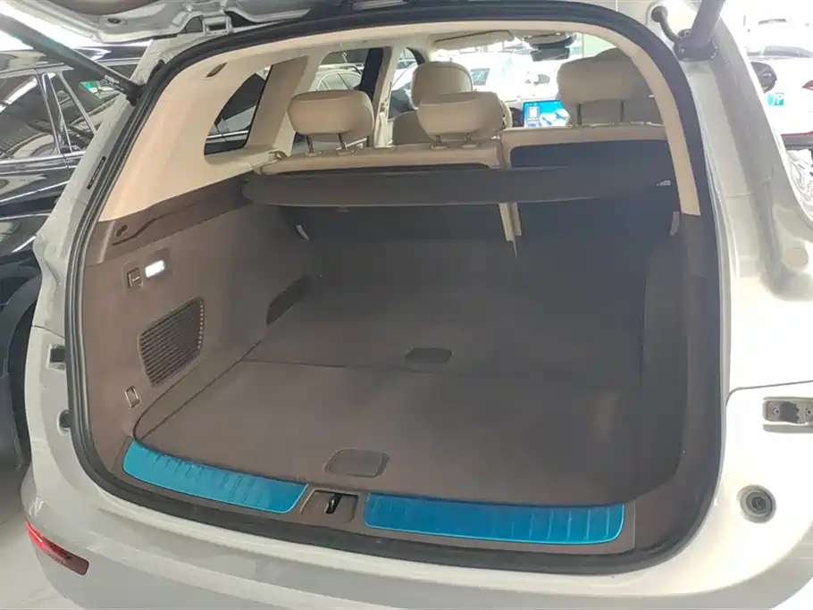 AITO Ask the world M7