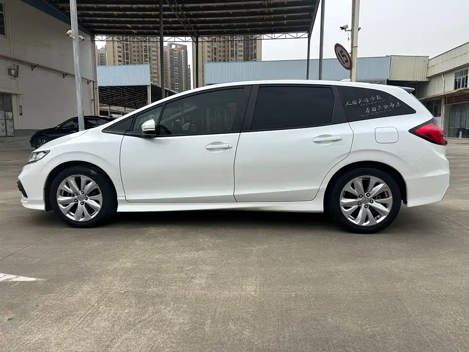 Honda Jade