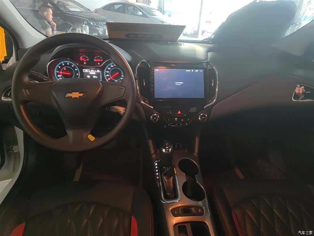Chevrolet 320, 2018 10
