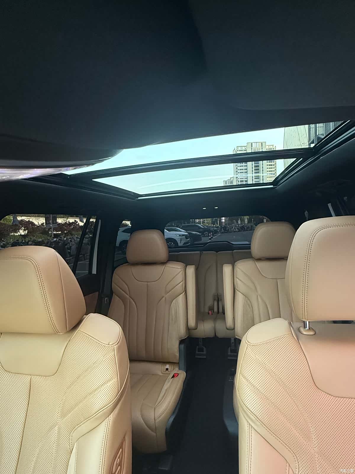 Trumpchi ES9, 2023 9