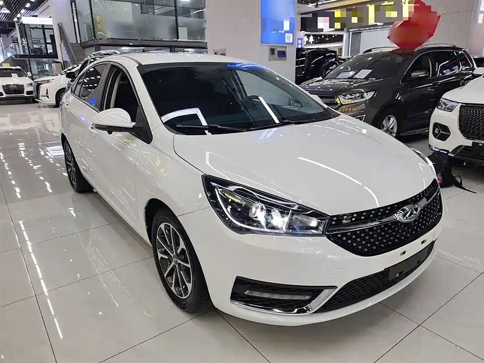 Chery Arrizo 5