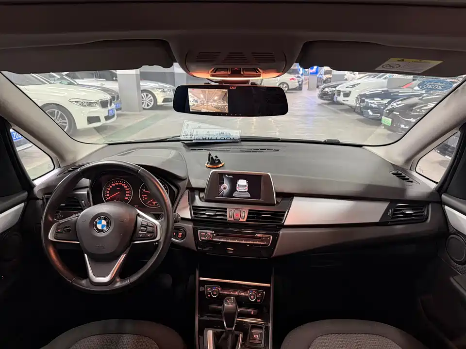 BMW 2 series station wagon