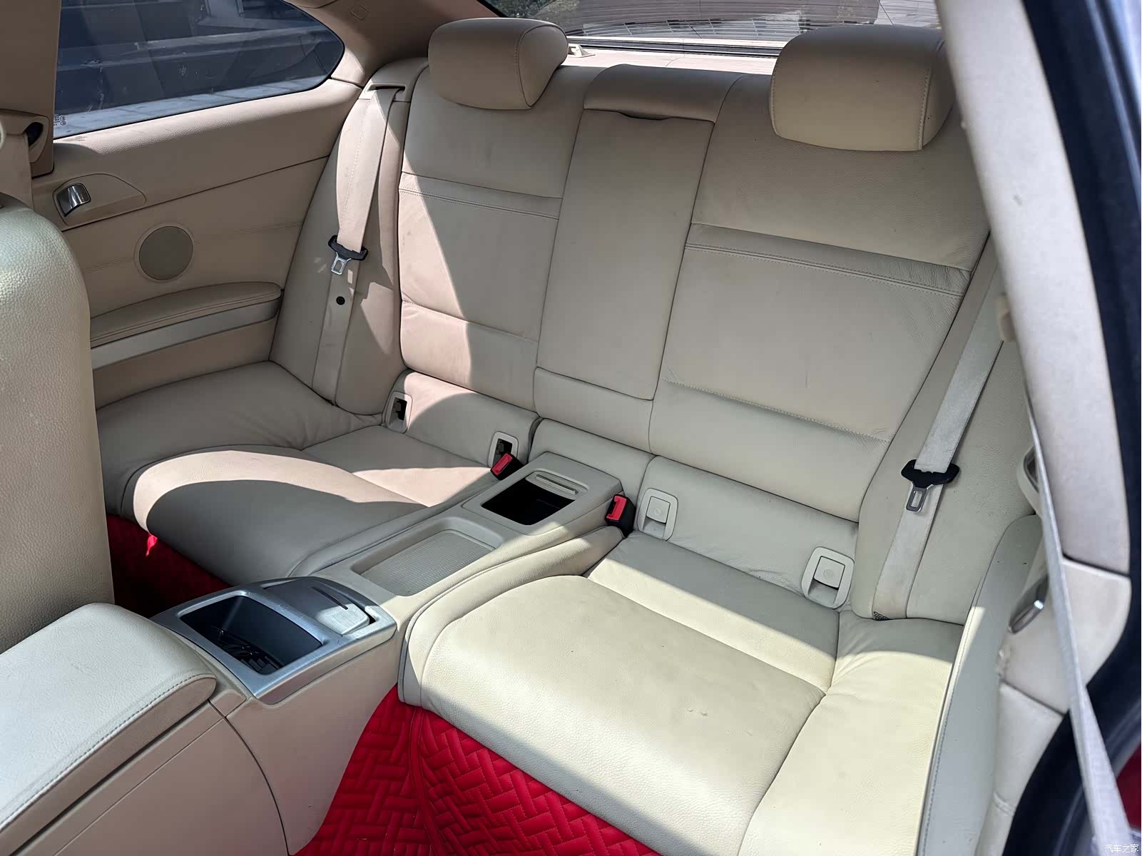 BMW 3 Series, 2011 8