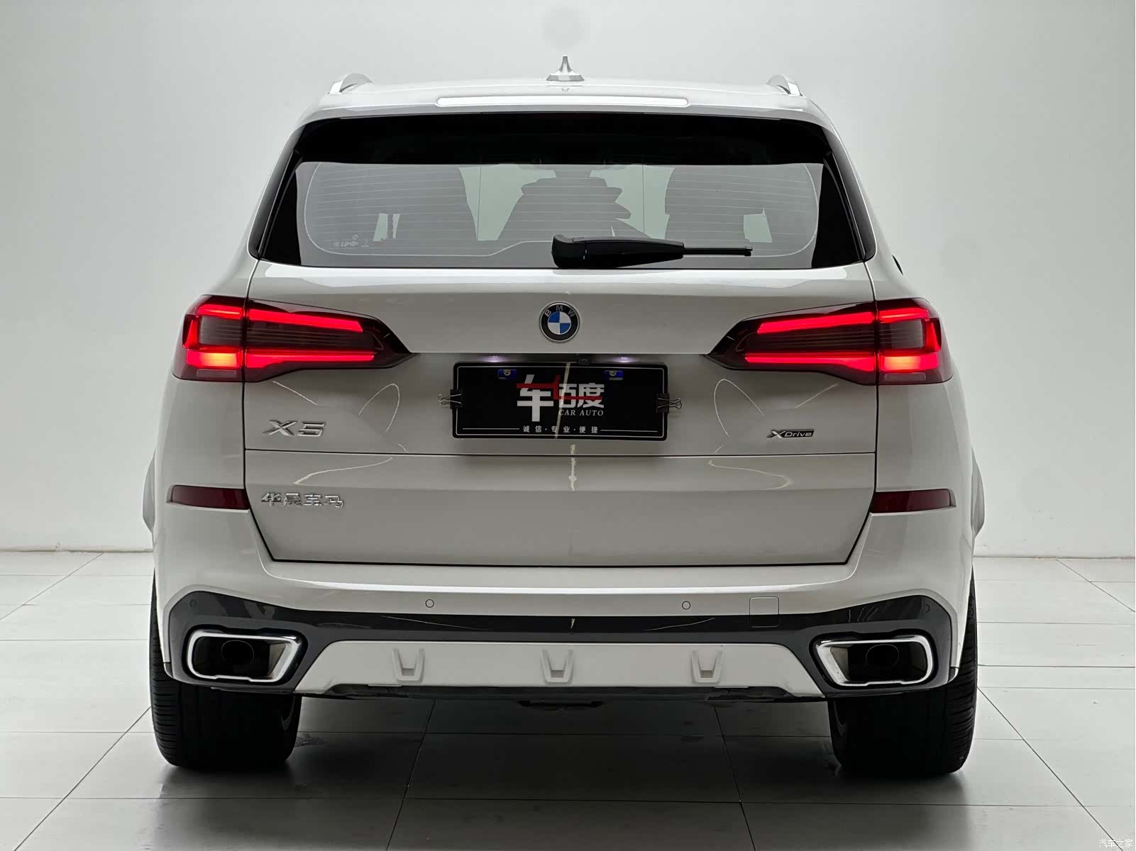 BMW X5, 2023 все фото