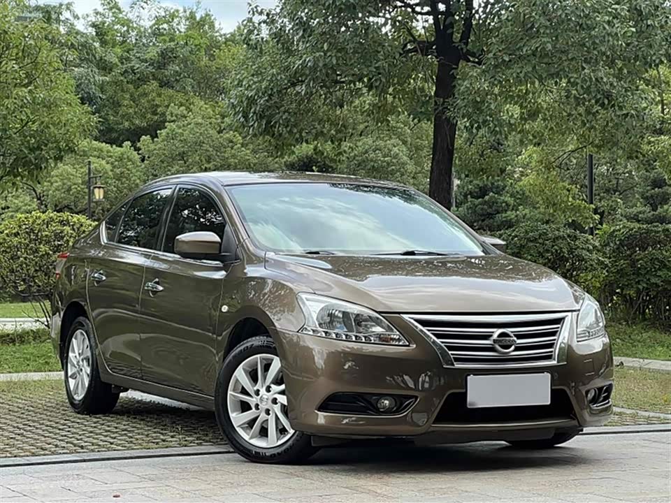 Nissan Xuan Yi