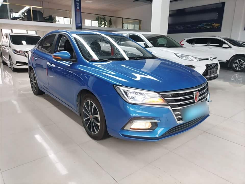 Roewe i5