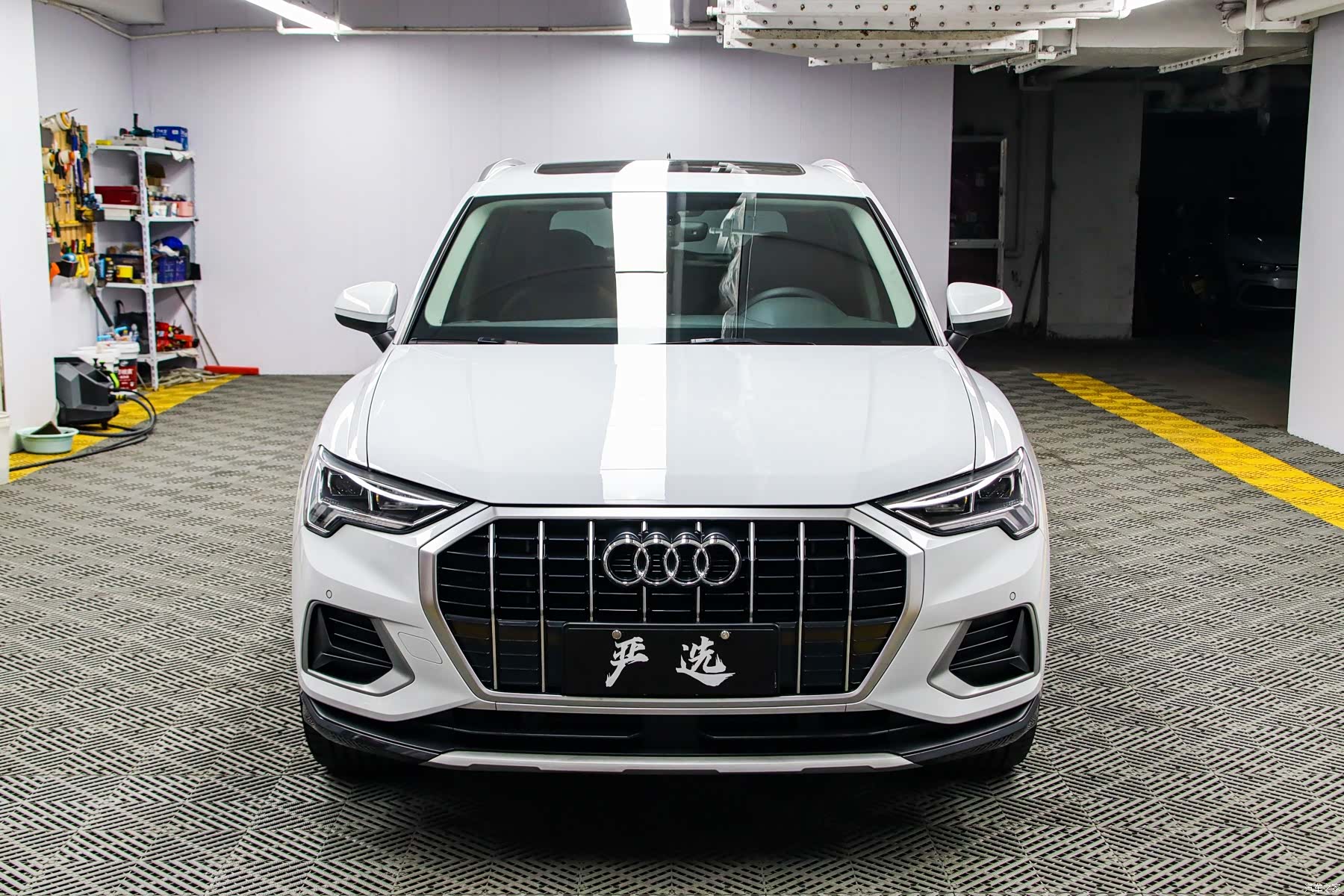 Audi Q3, 2023 2