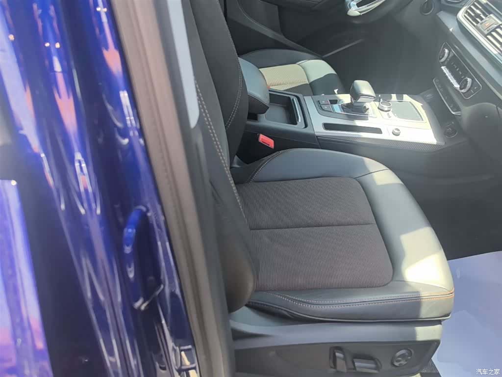Audi Q5L, 2019 25