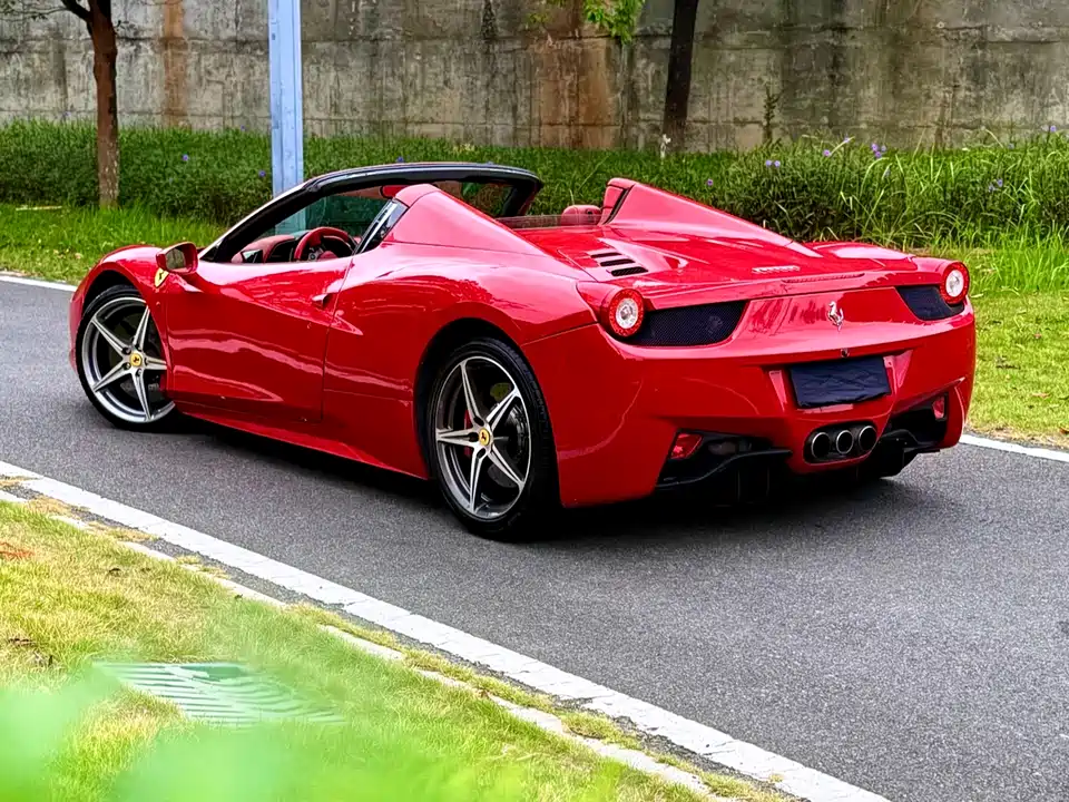 Ferrari 458