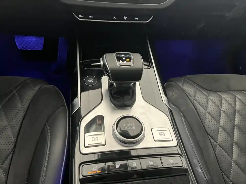 Hongqi HS5 Hongqi HS5