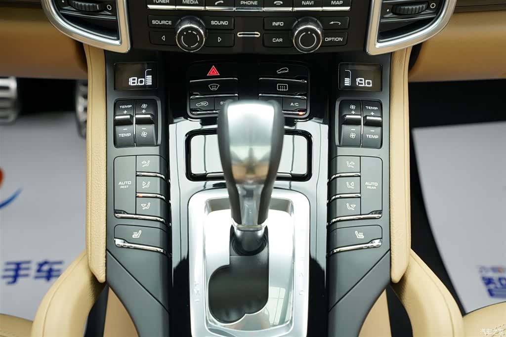 Porsche Cayenne, 2014 25