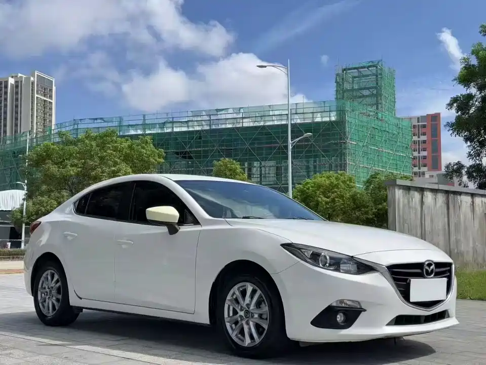 Mazda 3 Angkesaila