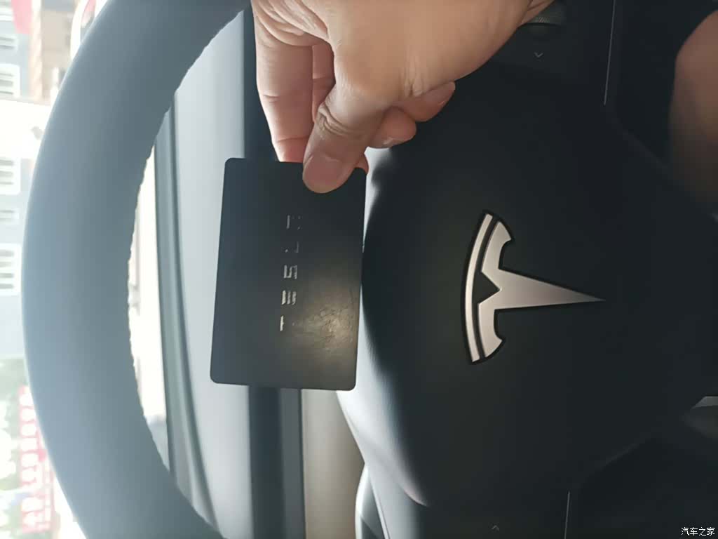 Tesla Model Y, 2022 9