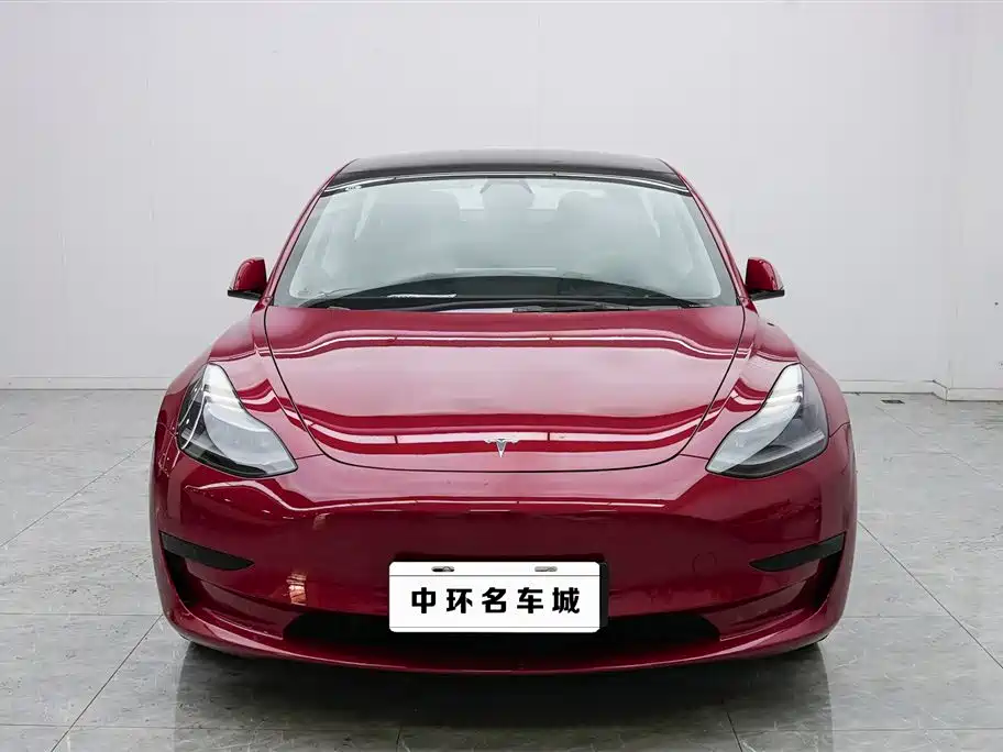 Tesla Model 3 Tesla Model 3