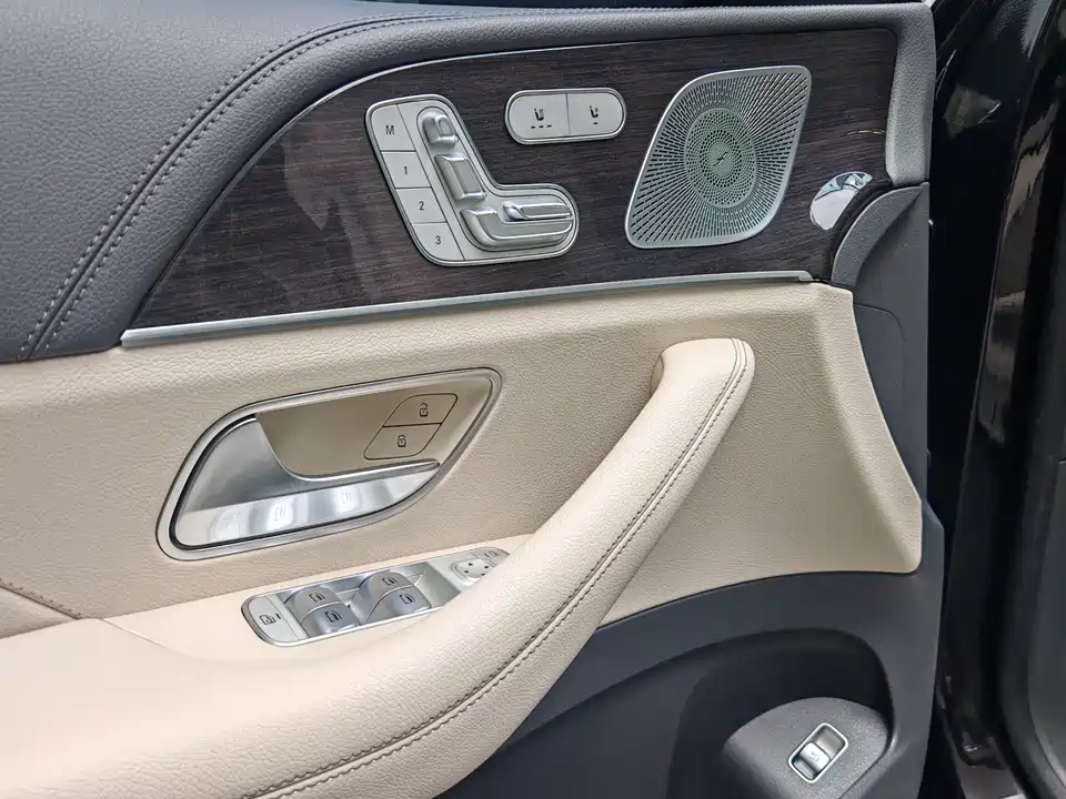 Mercedes-Benz GLS