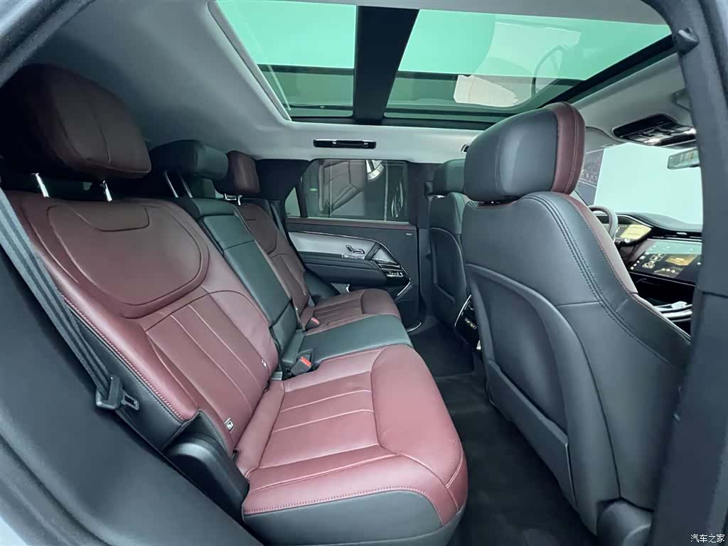 Land Rover Range Rover, 2023 24