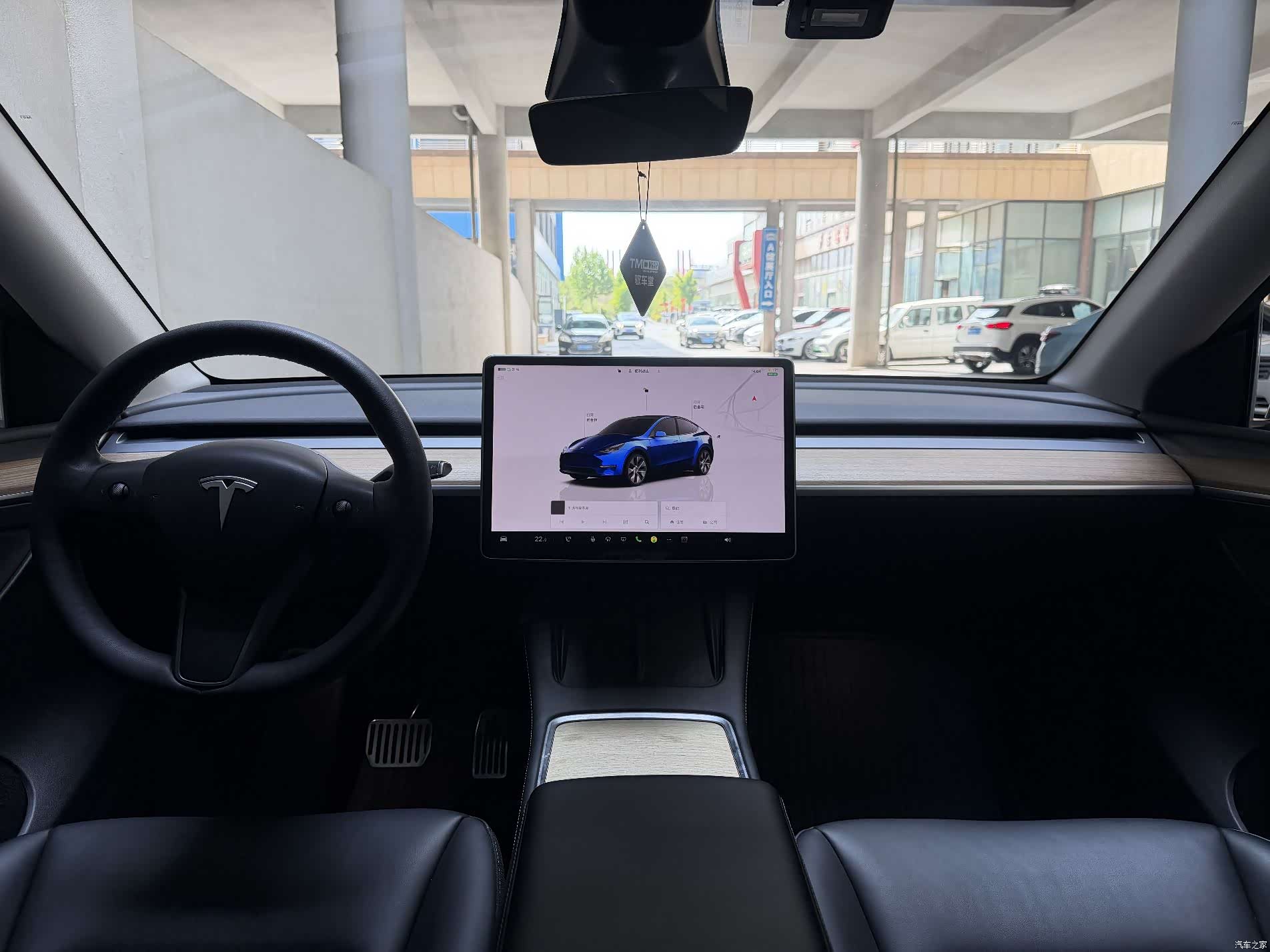 Tesla Model Y, 2022 11