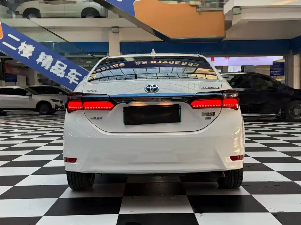 Toyota Corolla dual engine E+