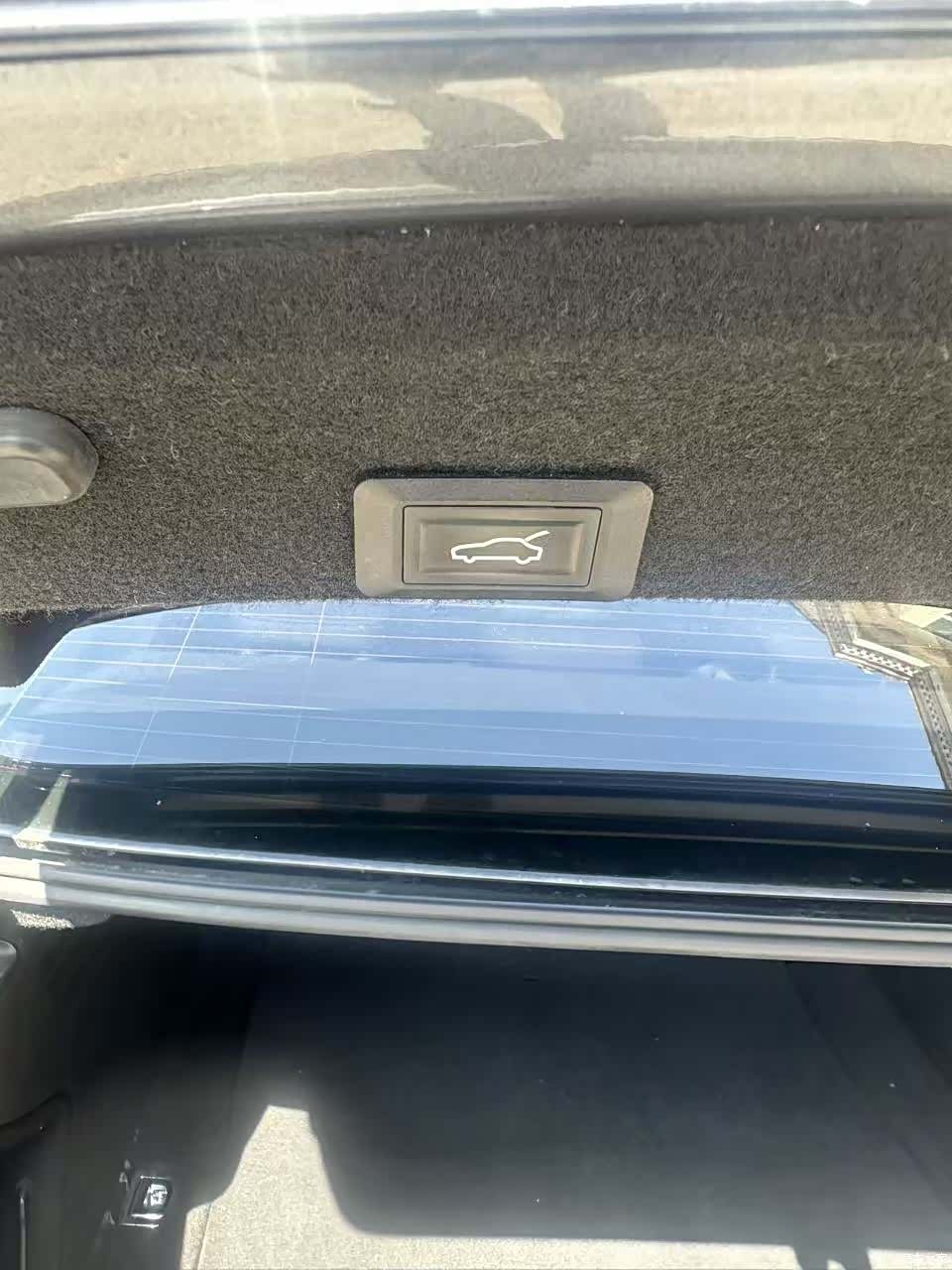 Audi A4L, 2021 9