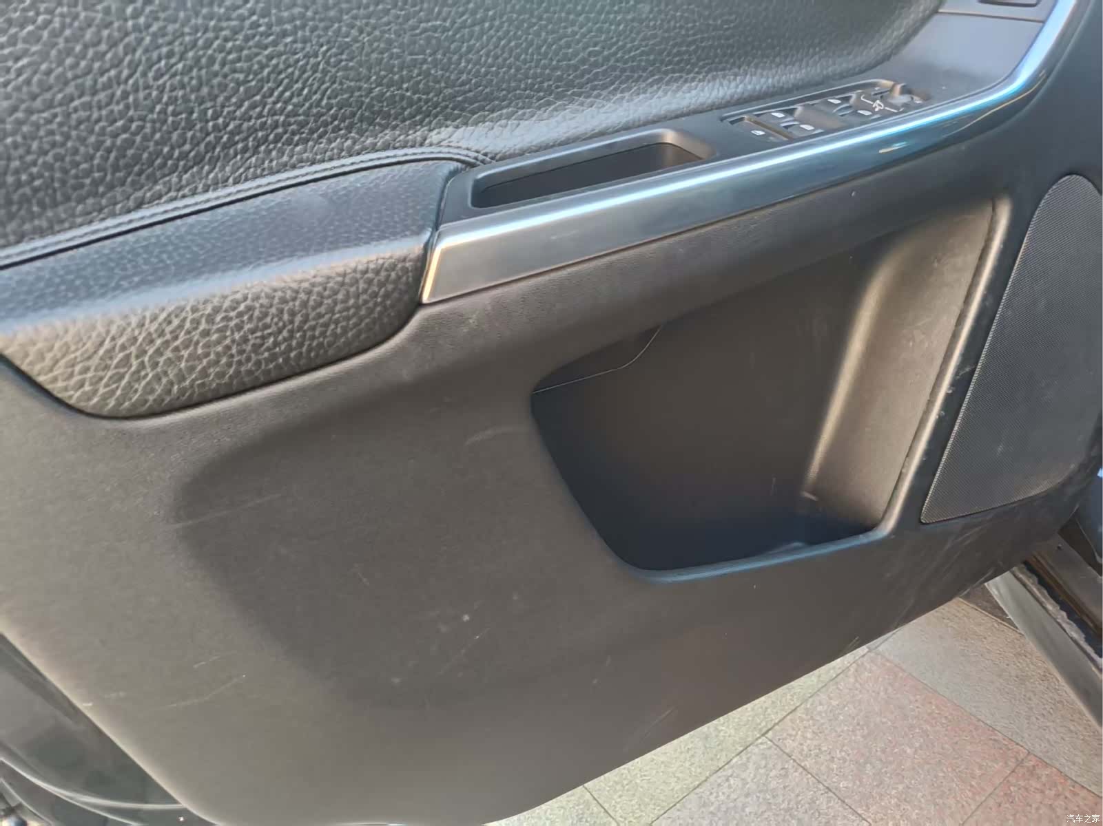 Volvo XC60, 2013 4