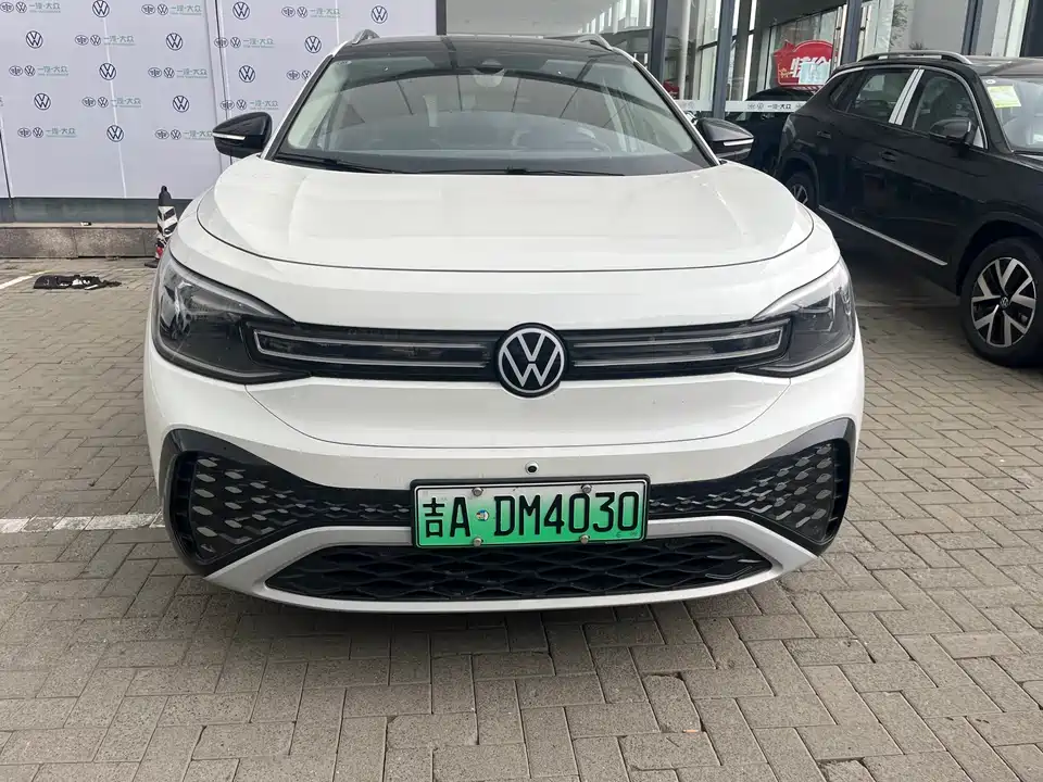 Volkswagen ID.6 CROZZ