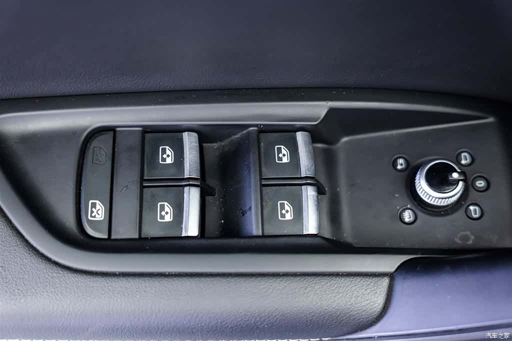 Audi Q5L, 2019 19