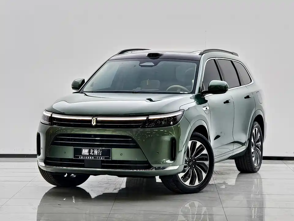 AITO Ask the world M7