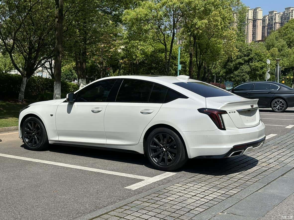 Cadillac CT5, 2024 14