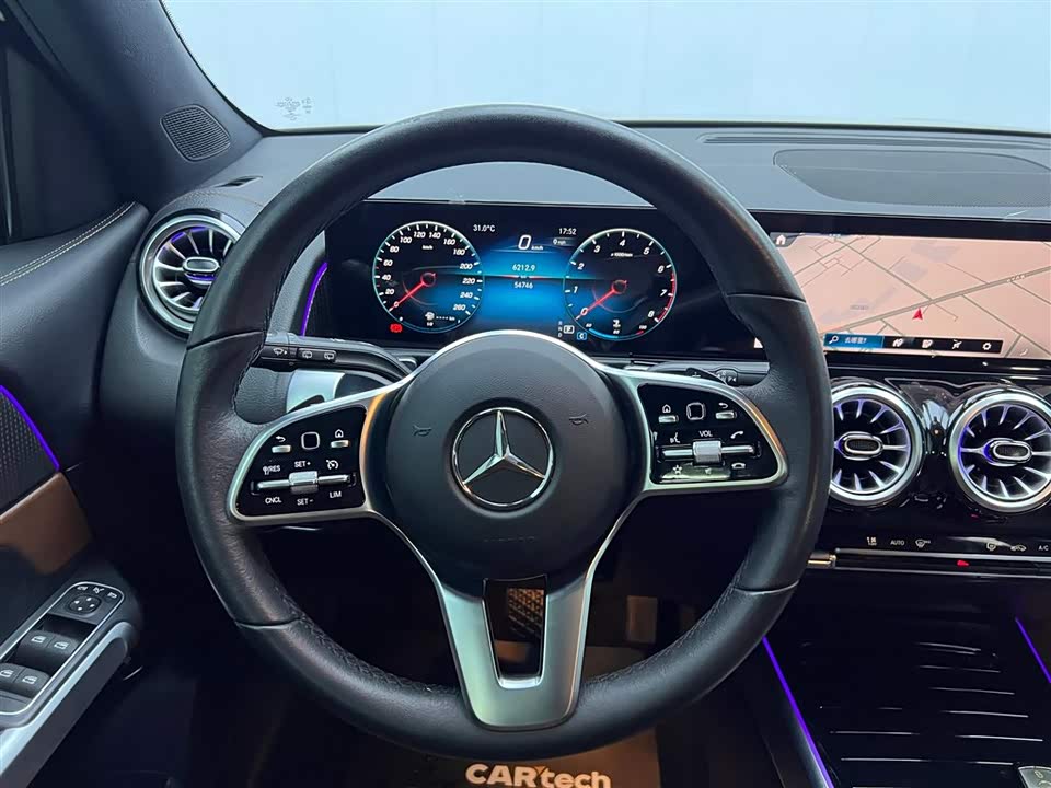 Mercedes-Benz GLB Mercedes-Benz GLB