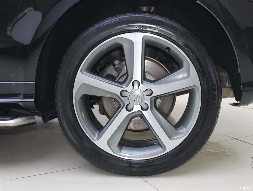 Audi Q5, 2017 18