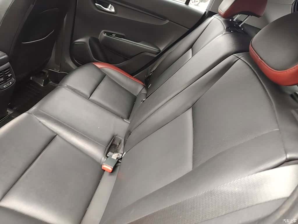 Kia KX, 2018 13
