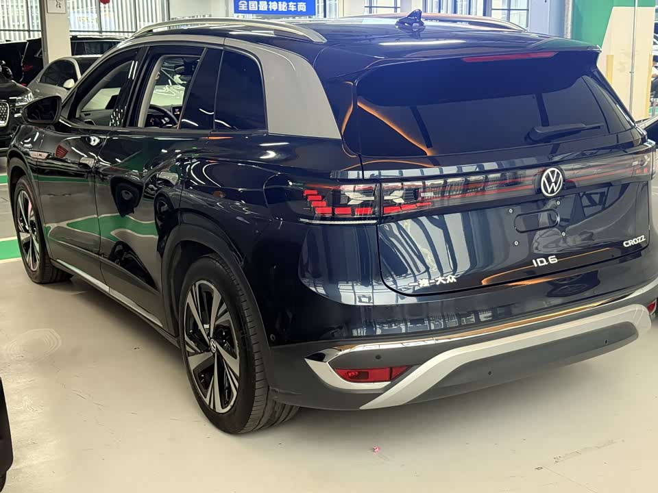 Volkswagen ID.6 CROZZ