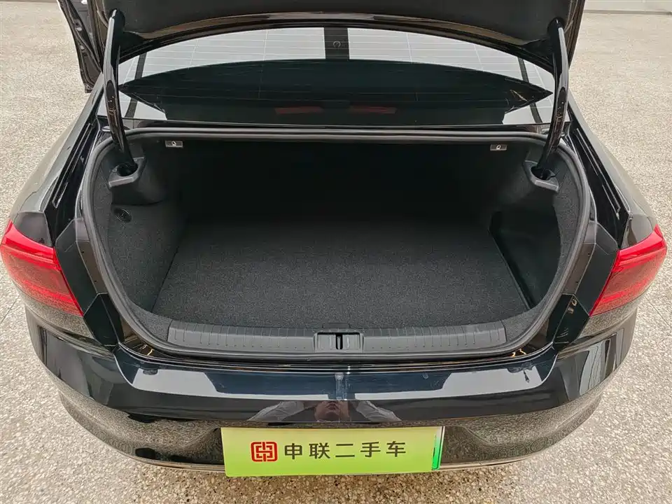 Volkswagen Magotan GTE