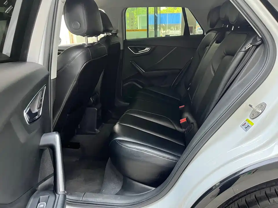 Audi Q2L Audi Q2L