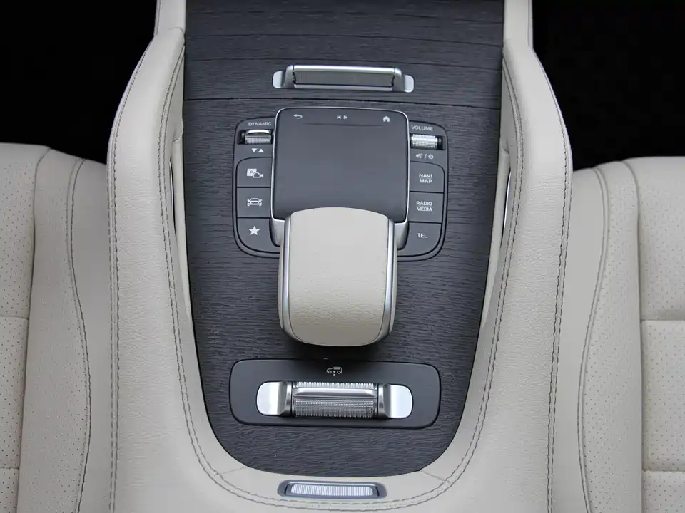 Mercedes-Benz GLE Mercedes-Benz GLE