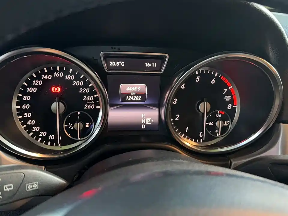 Mercedes-Benz M class