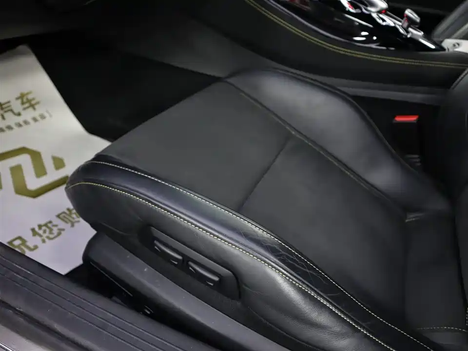 Mercedes-Benz AMG GT Mercedes-Benz AMG GT