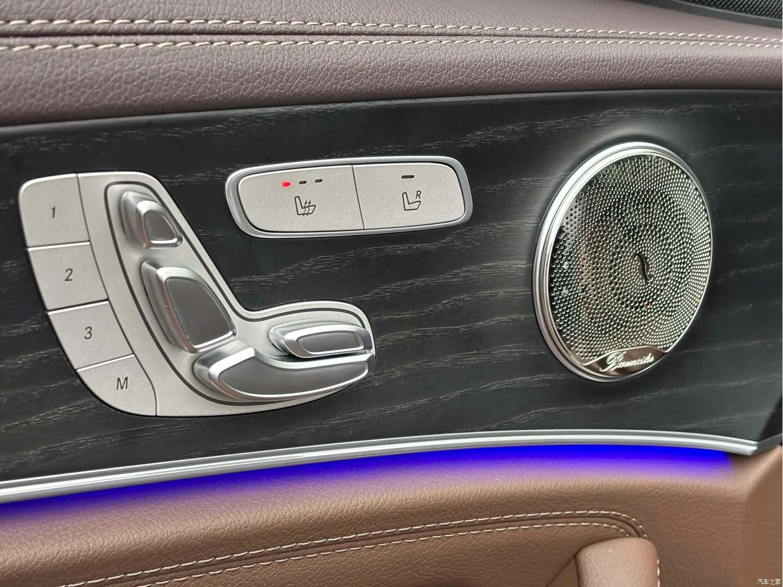 Mercedes-Benz E-Class, 2023 14