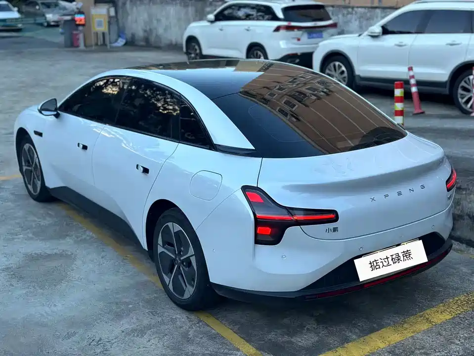 XPENG MONA M03