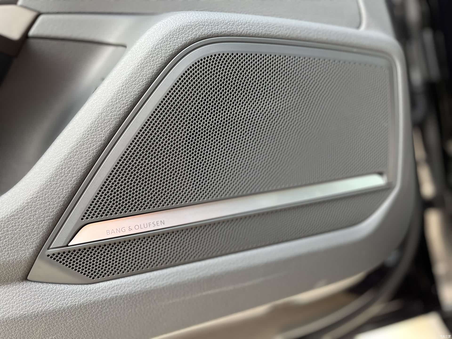 Audi A7L, 2024 10