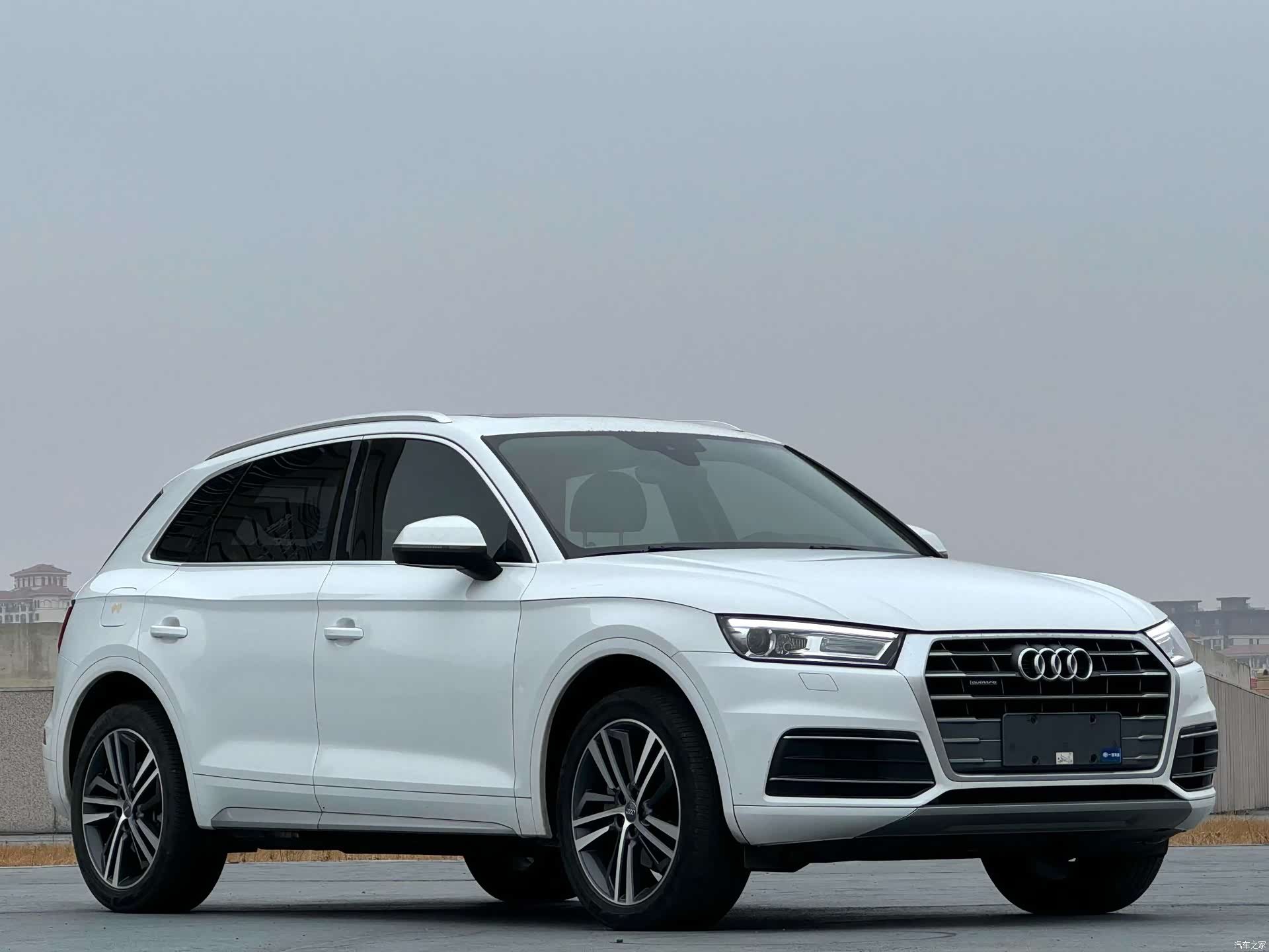 Audi Q5L, 2021 2