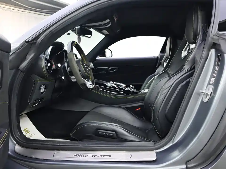 Mercedes-Benz AMG GT Mercedes-Benz AMG GT