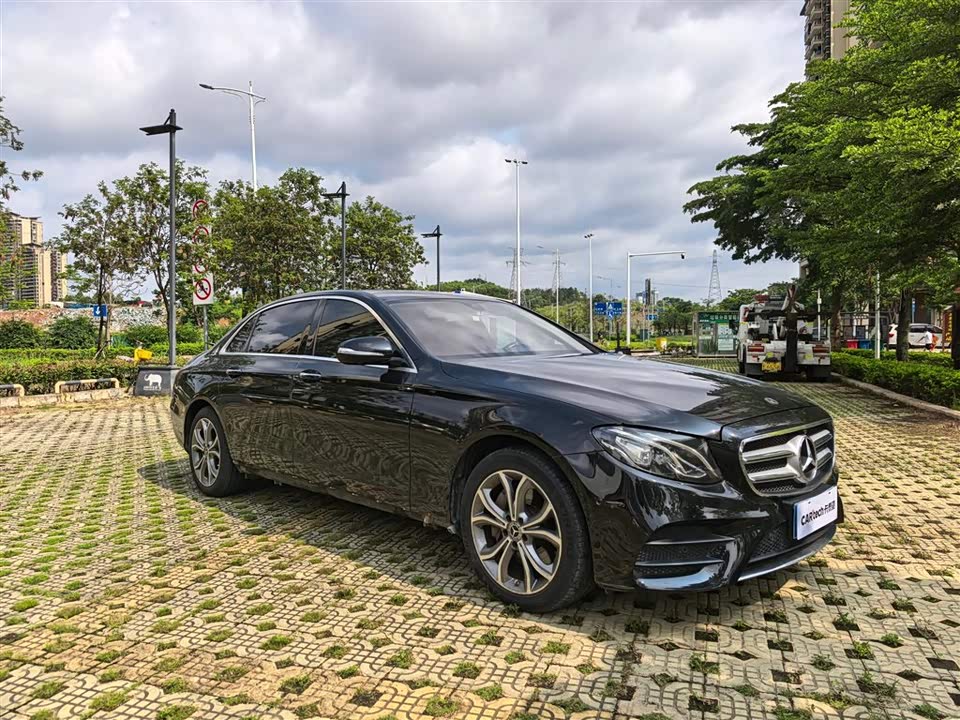 Mercedes-Benz E-class Mercedes-Benz E-class