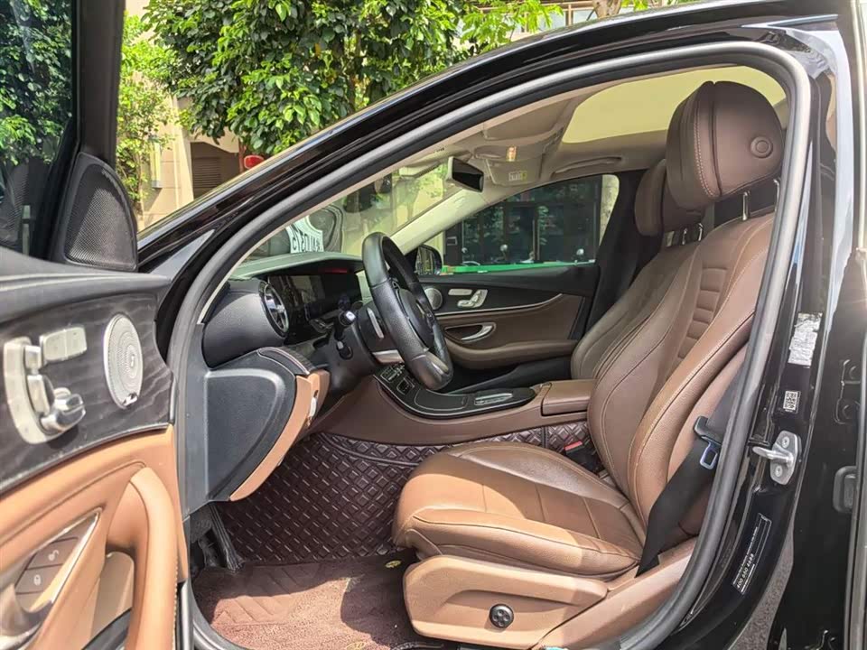 Mercedes-Benz E-class Mercedes-Benz E-class