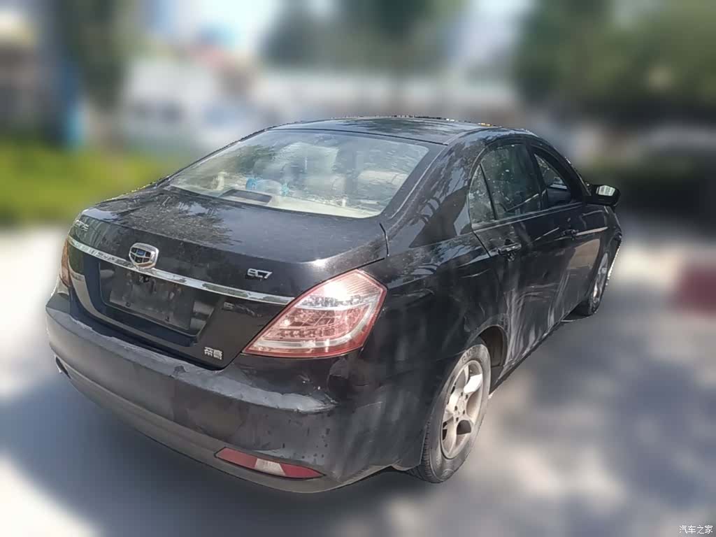 Geely Emgrand, 2015 12