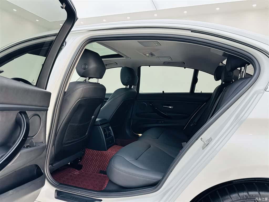 BMW 3 Series, 2018 14