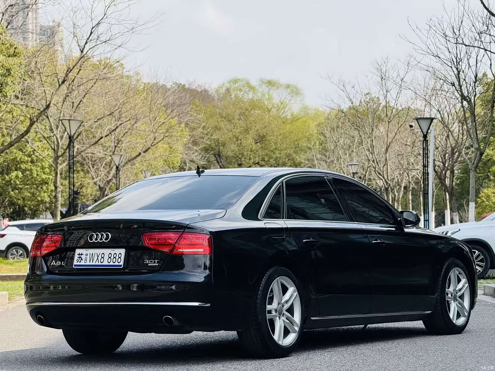 Audi A8L, 2011 6