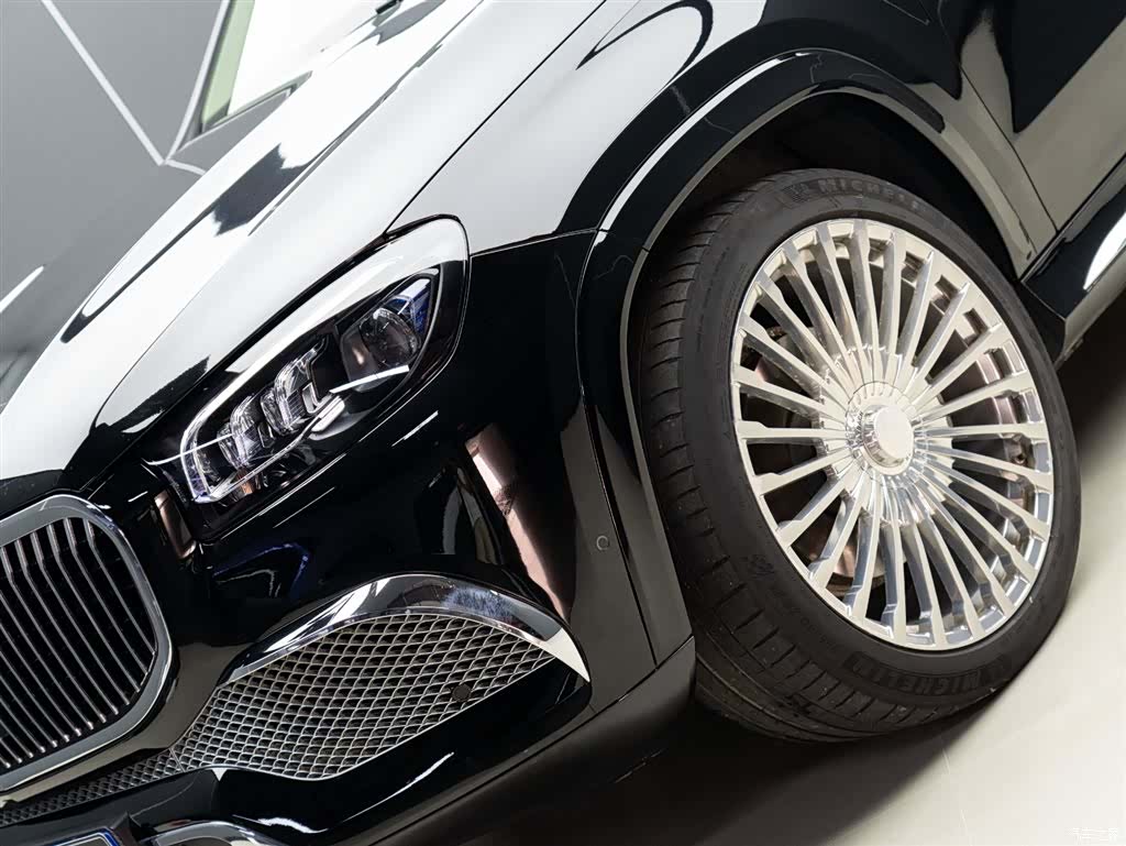 Mercedes-Benz GLS, 2023 3