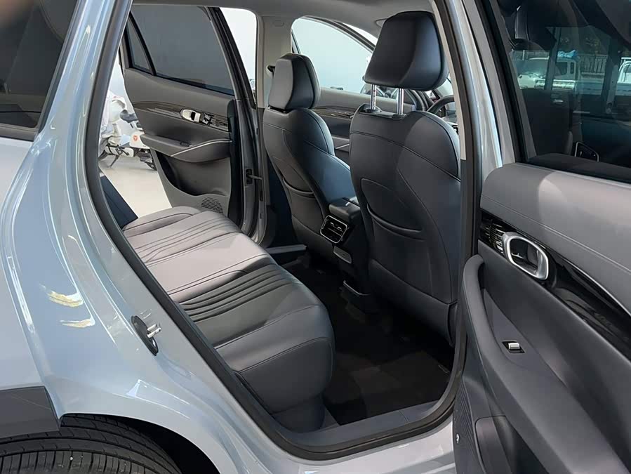 Geely Galaxy E5 2025, фото 21